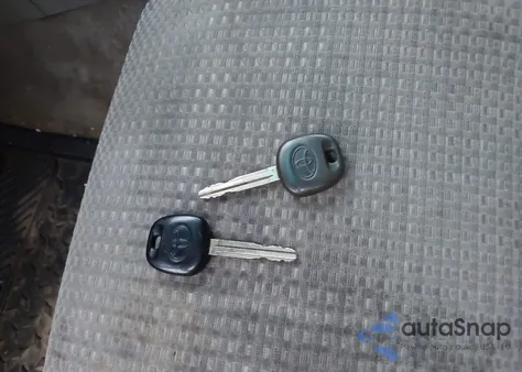 2003 Toyota 4Runner Sr5 V8 z USA, uszkodzony, nr VIN JTEBT14R830007230